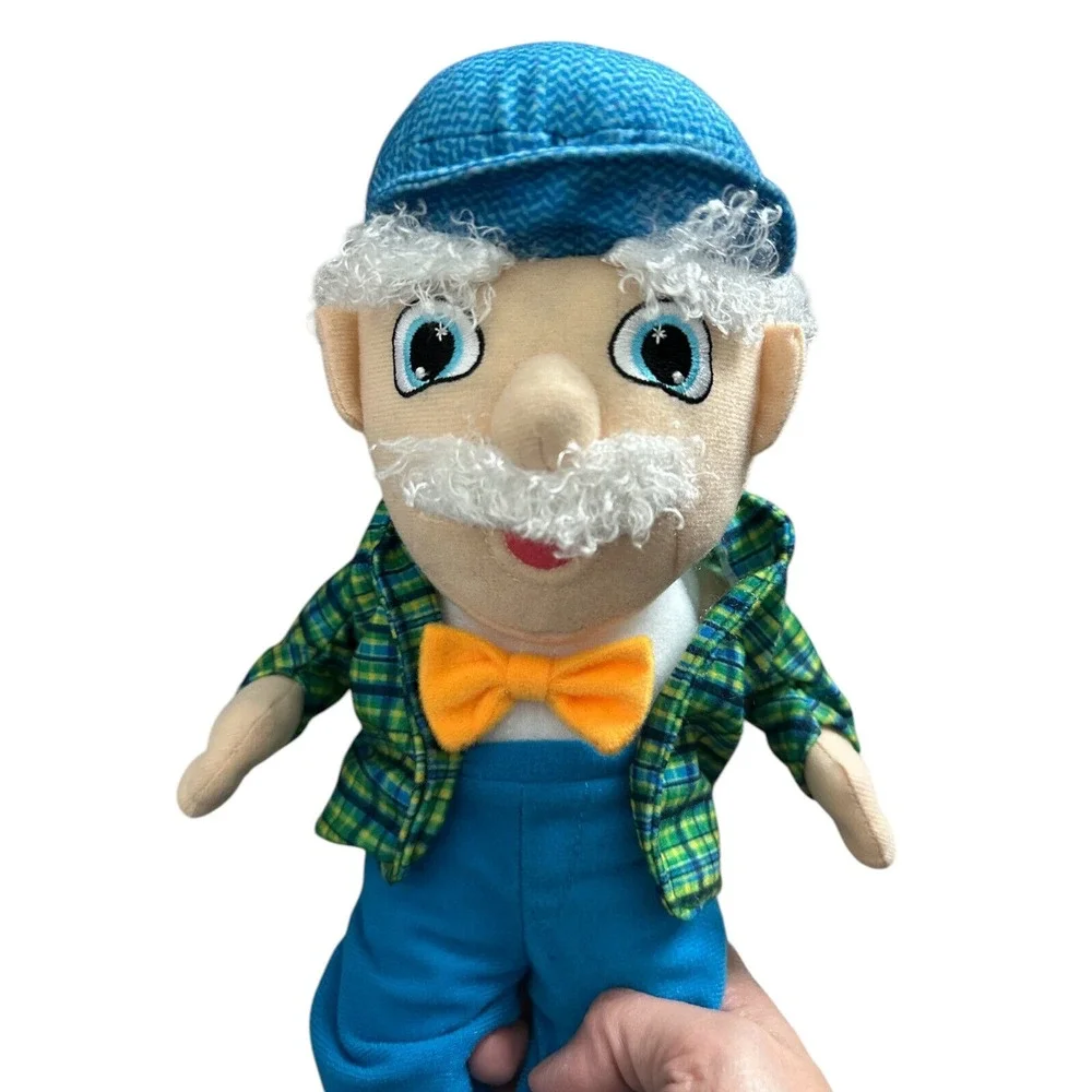 The Mensch on a‎ Bench Ask Papa Talking Jewish Grandfather Doll 12